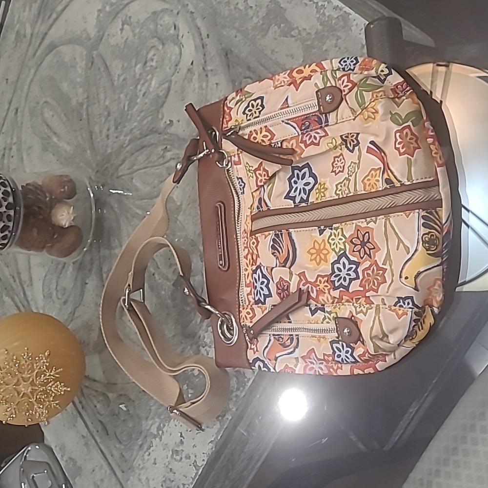 FRANCO SARTO WOMEN'S CROSSBODY BAG PURSE LIKE NEW